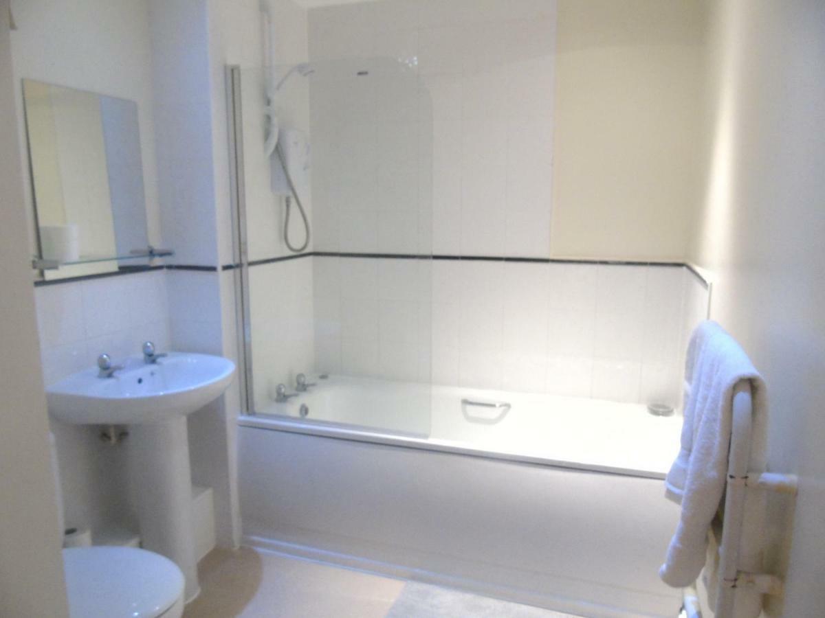 Liverpool 2 Bedroom Apartment エクステリア 写真